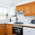 King\'S Cross 2 Bed Flat, 2Nd Floor In St Pancras